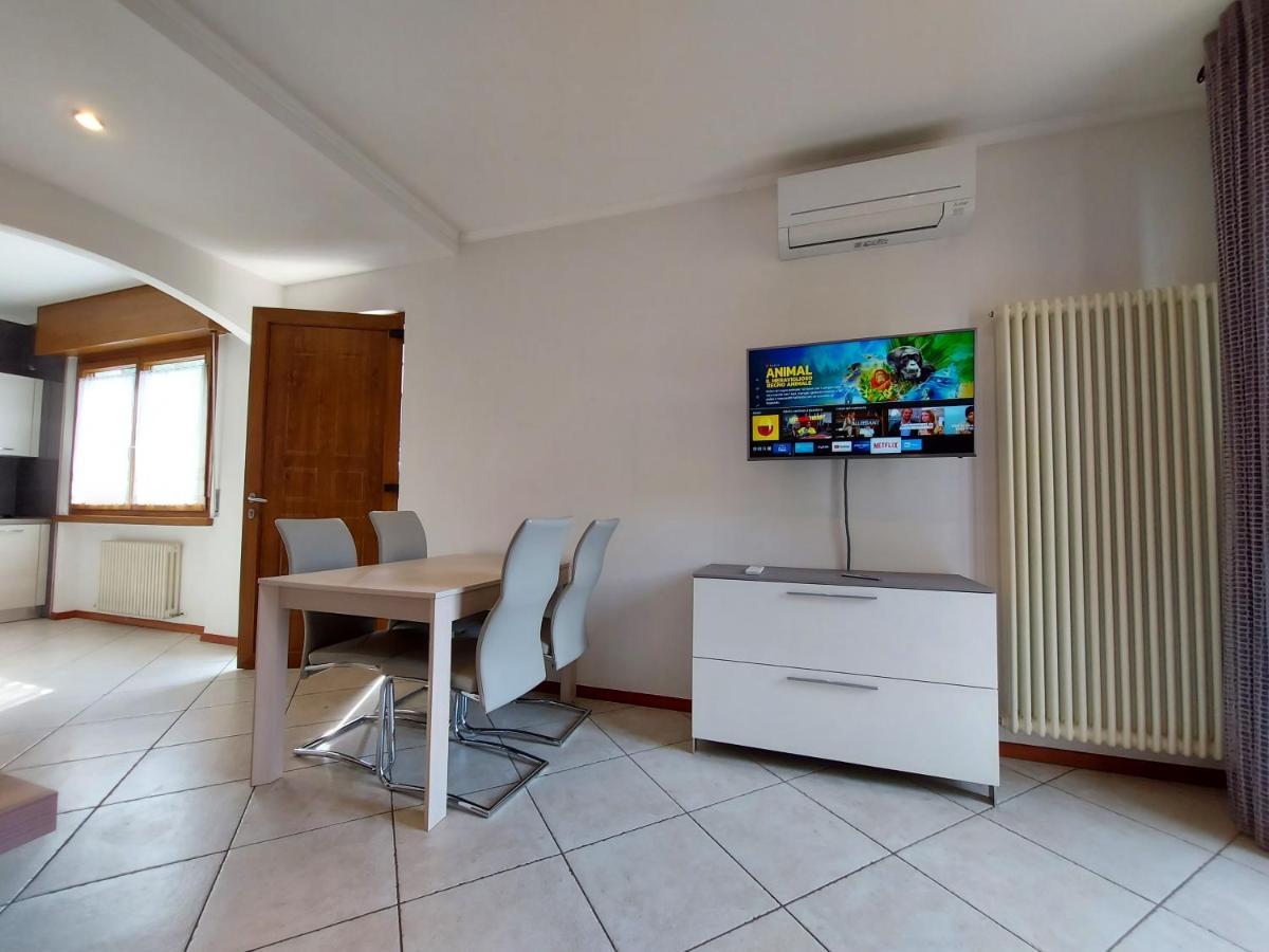 Alba Apartment Малчезине Екстериор снимка