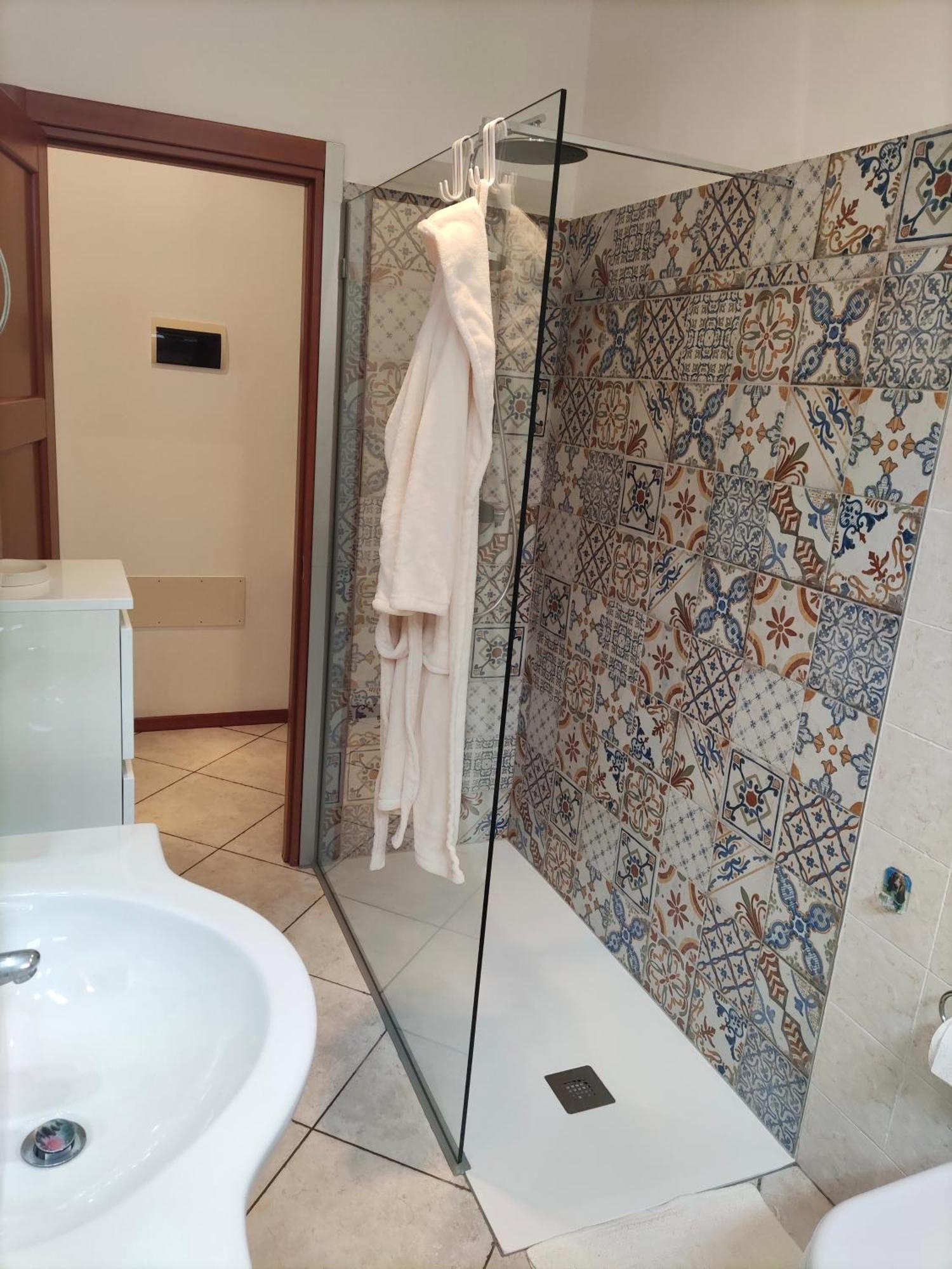Alba Apartment Малчезине Екстериор снимка